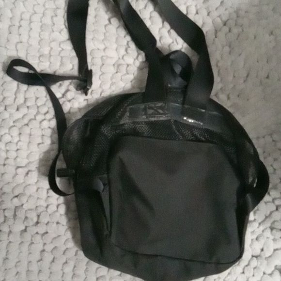 Pink tiny bookbag . - Picture 2 of 2